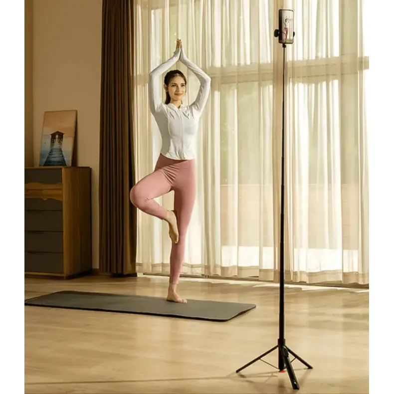 Xiaomi Zoom Floor Selfie Stick Tripod 62_ stovas-tripodas aukštis