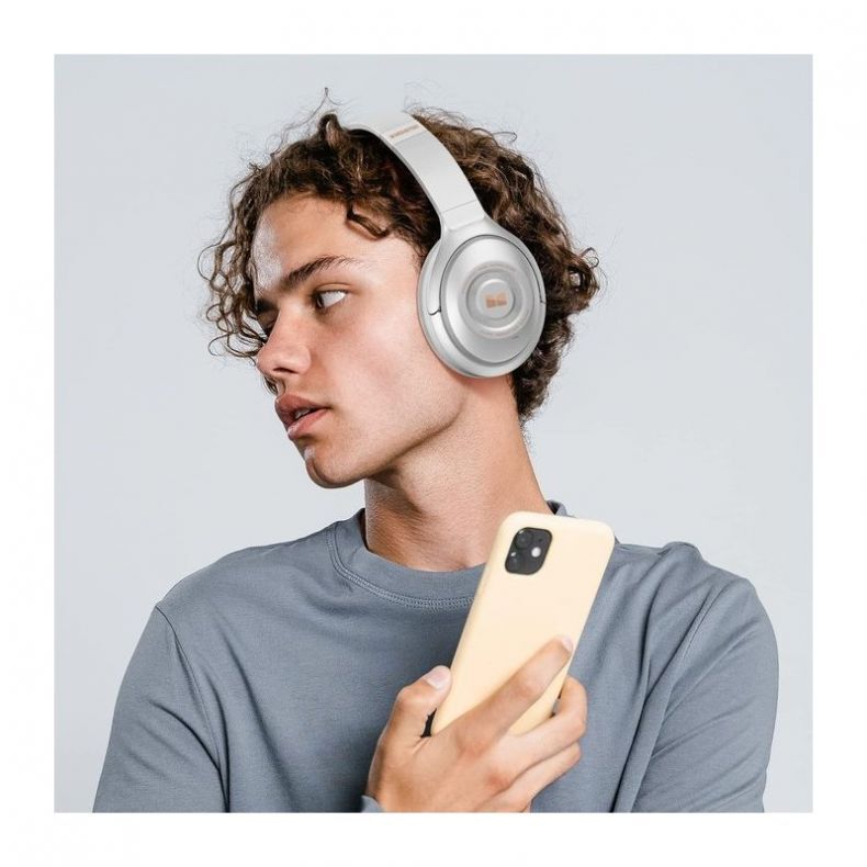 monster-persona-on-ear-bluetooth-headset-white (1).
